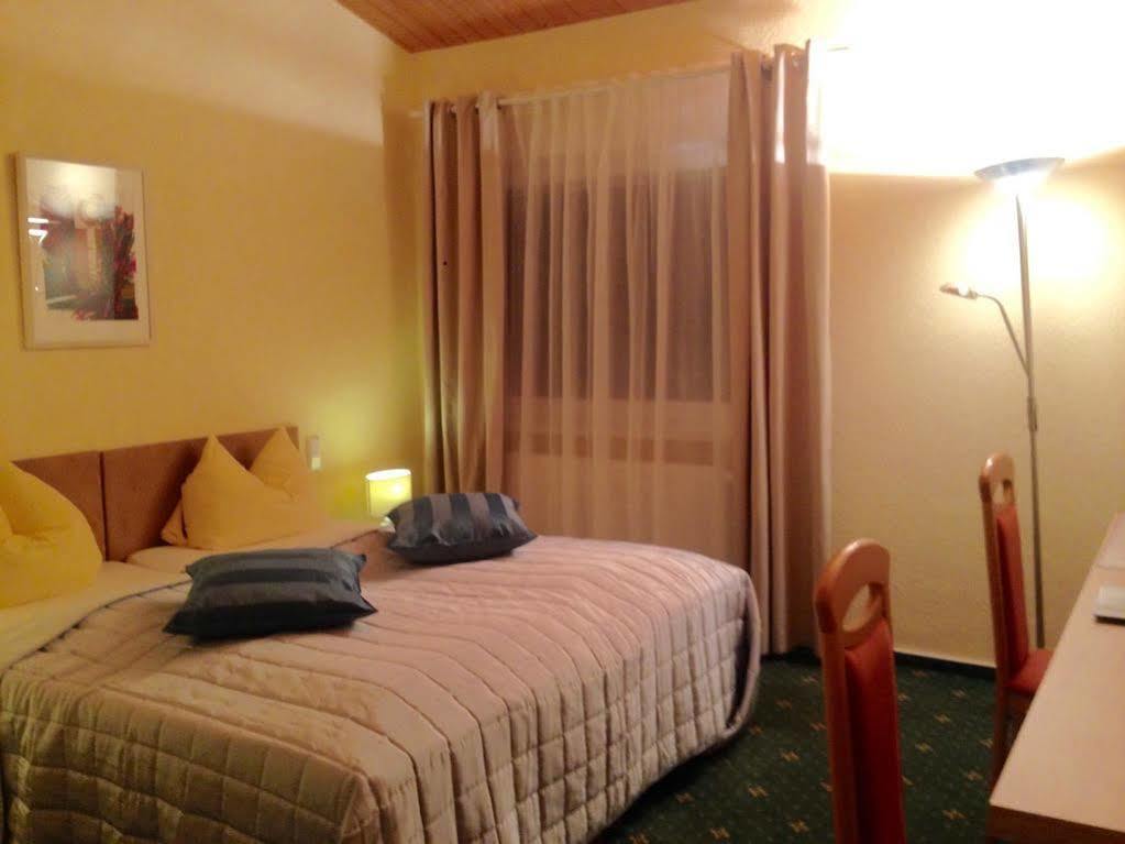 מרציג Hotel Sonnenhof מראה חיצוני תמונה